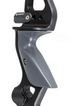 Kinetic Lancer ja Novana muovikahva